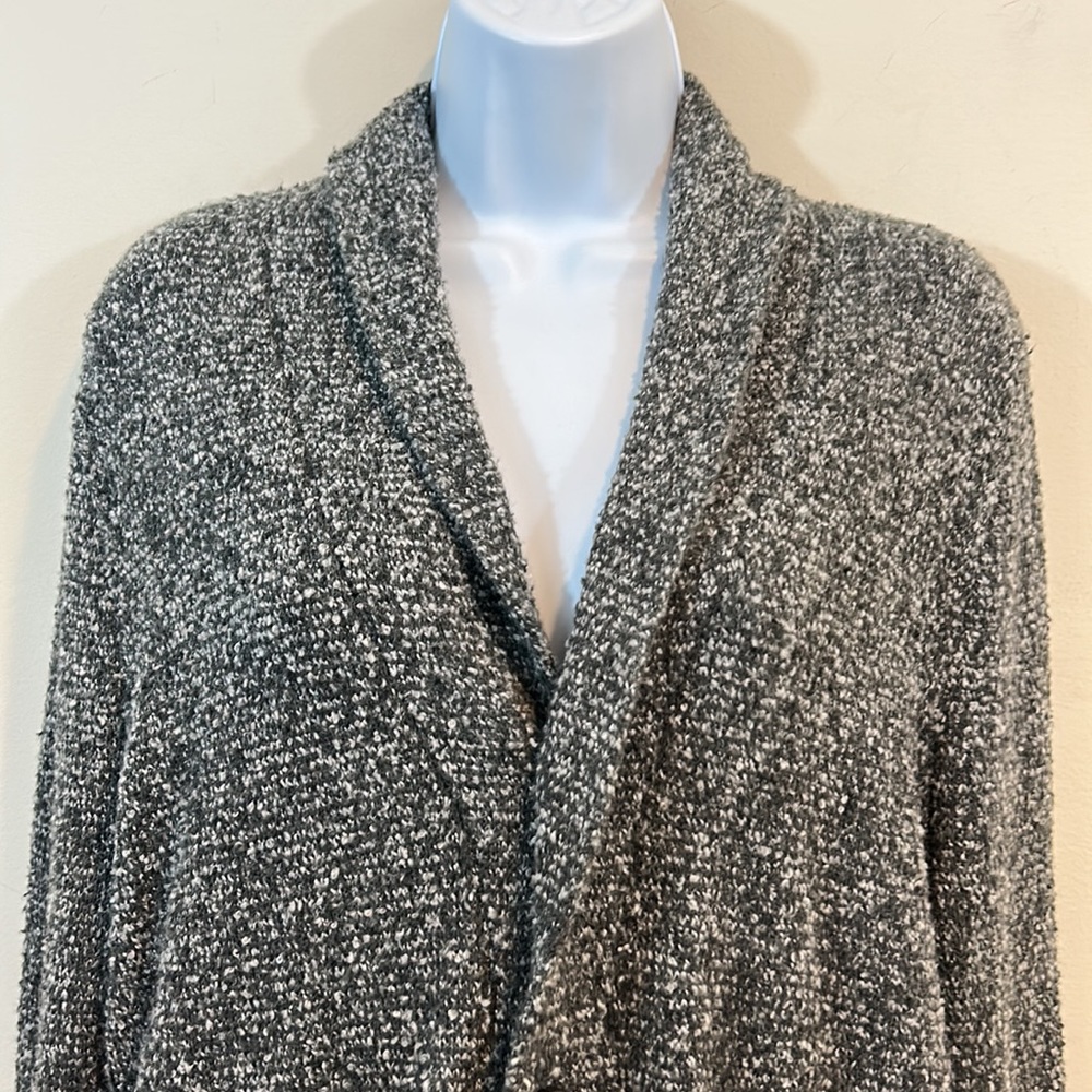 Hollister 5 Button V-Neck Cardigan Sweater Size S - Picture 2 of 10